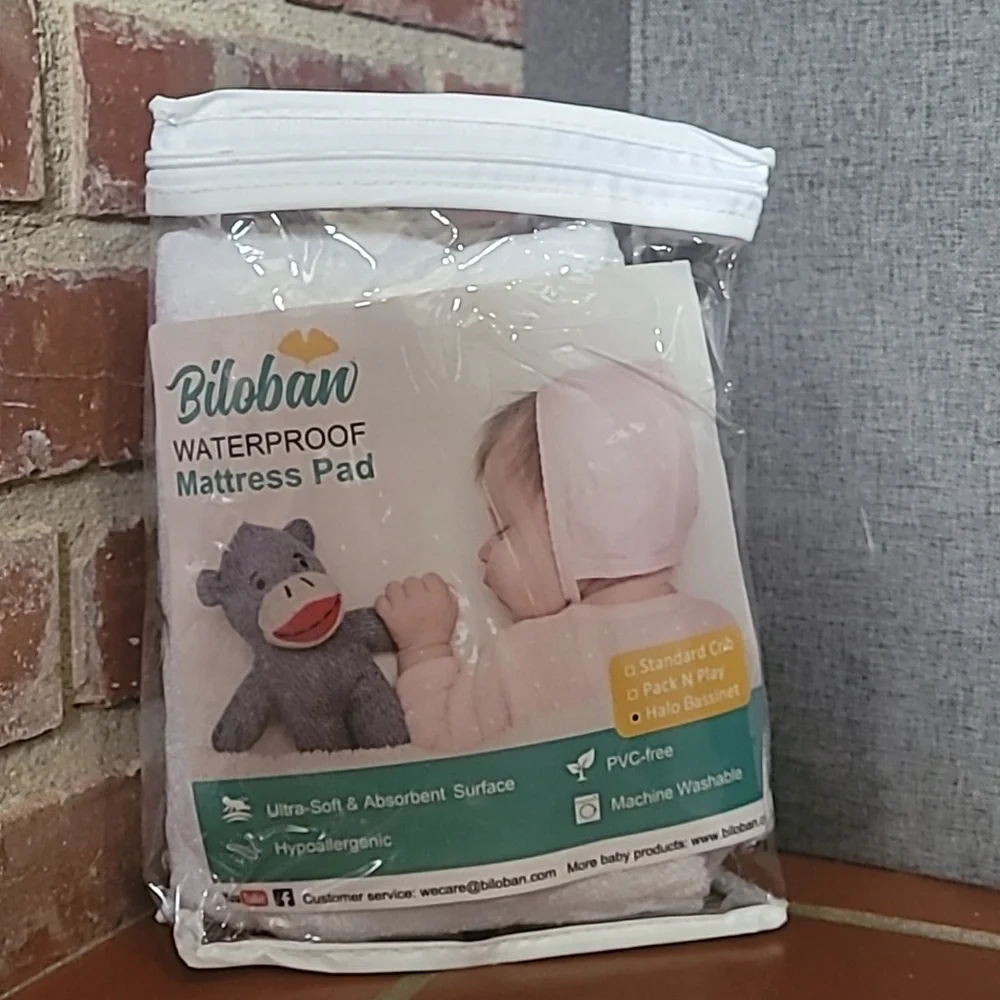 Biloban Waterproof Mattress Pad